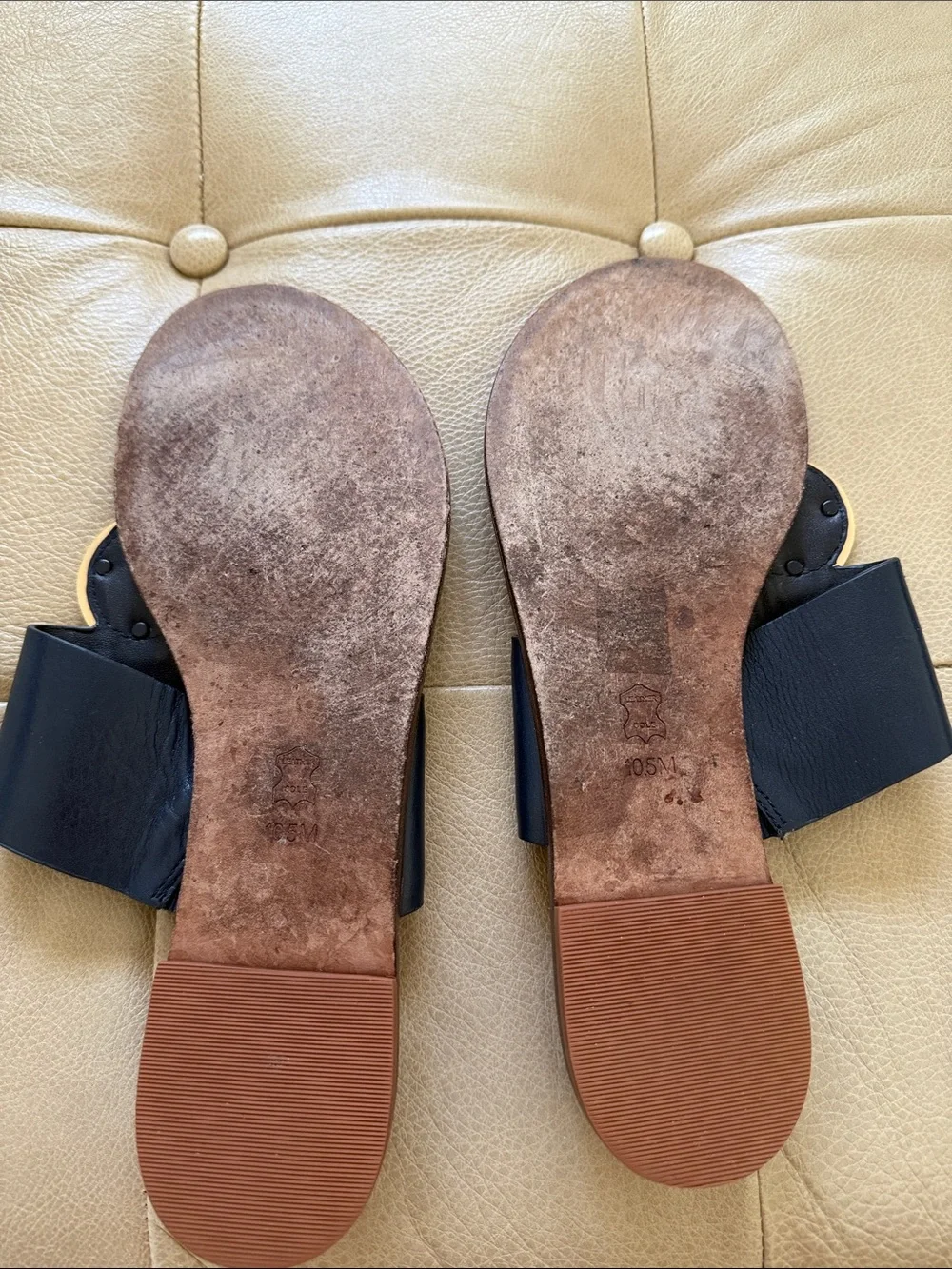 Tory Burch navy blue Leather Slide Sandals with Gold Emblem